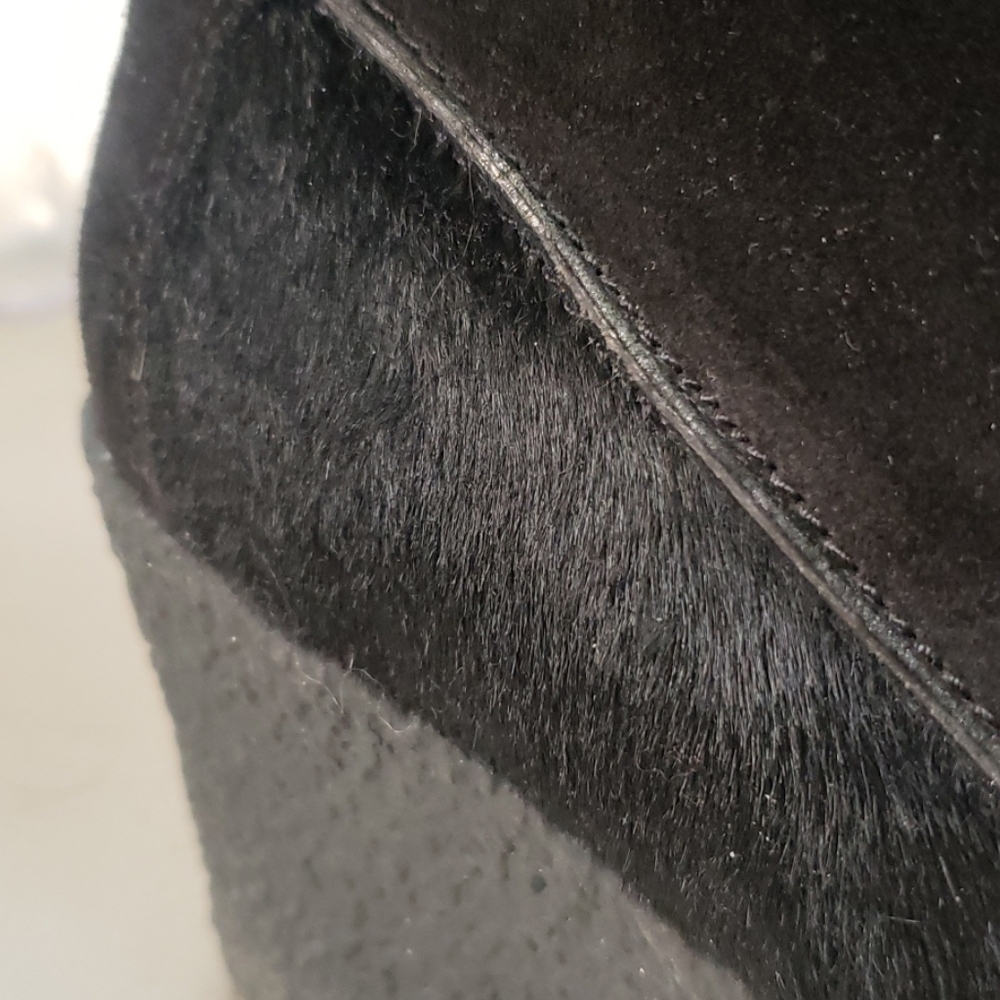 NWOT Calvin Klein Black Suede/Pony Hair Boots 8 - Picture 5 of 8